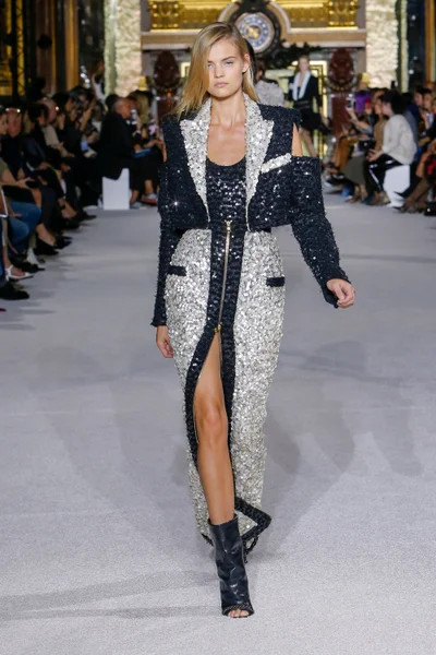 Look 39